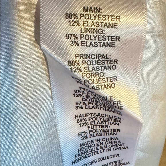 City Chic Vintage-Style Black and White Floral Fit & Flare Dress (XXL / 24) - Picture 5 of 7